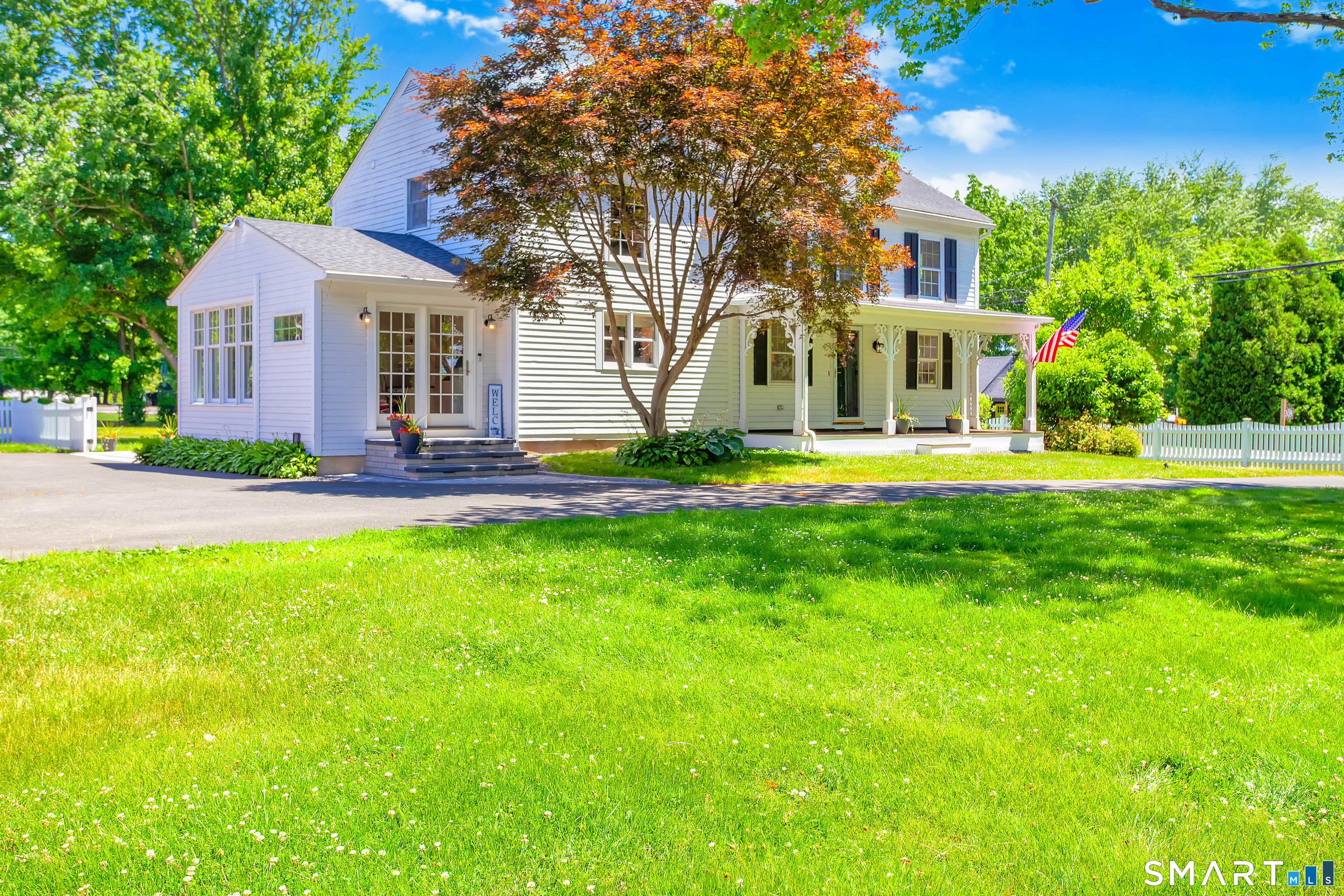 309 North Grand Street Suffield CT 06093