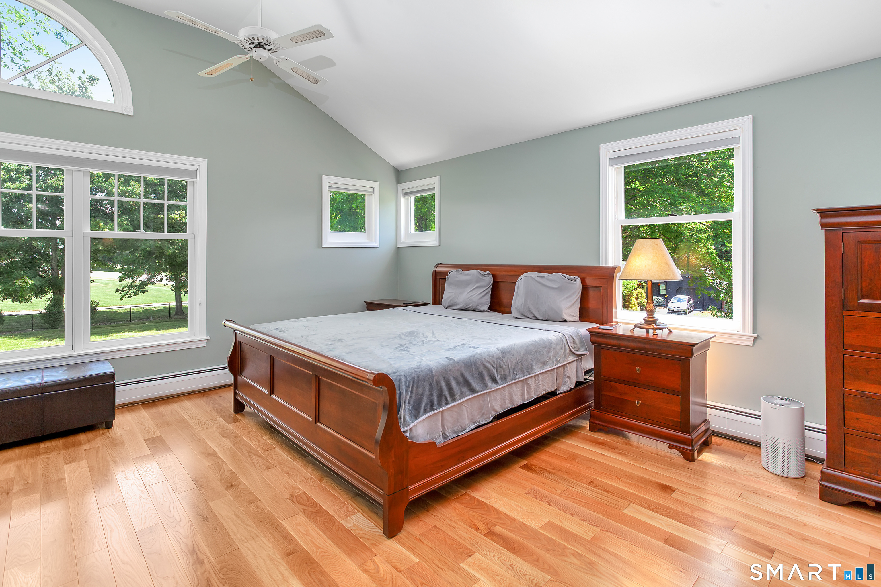309 North Grand Street Suffield CT 06093