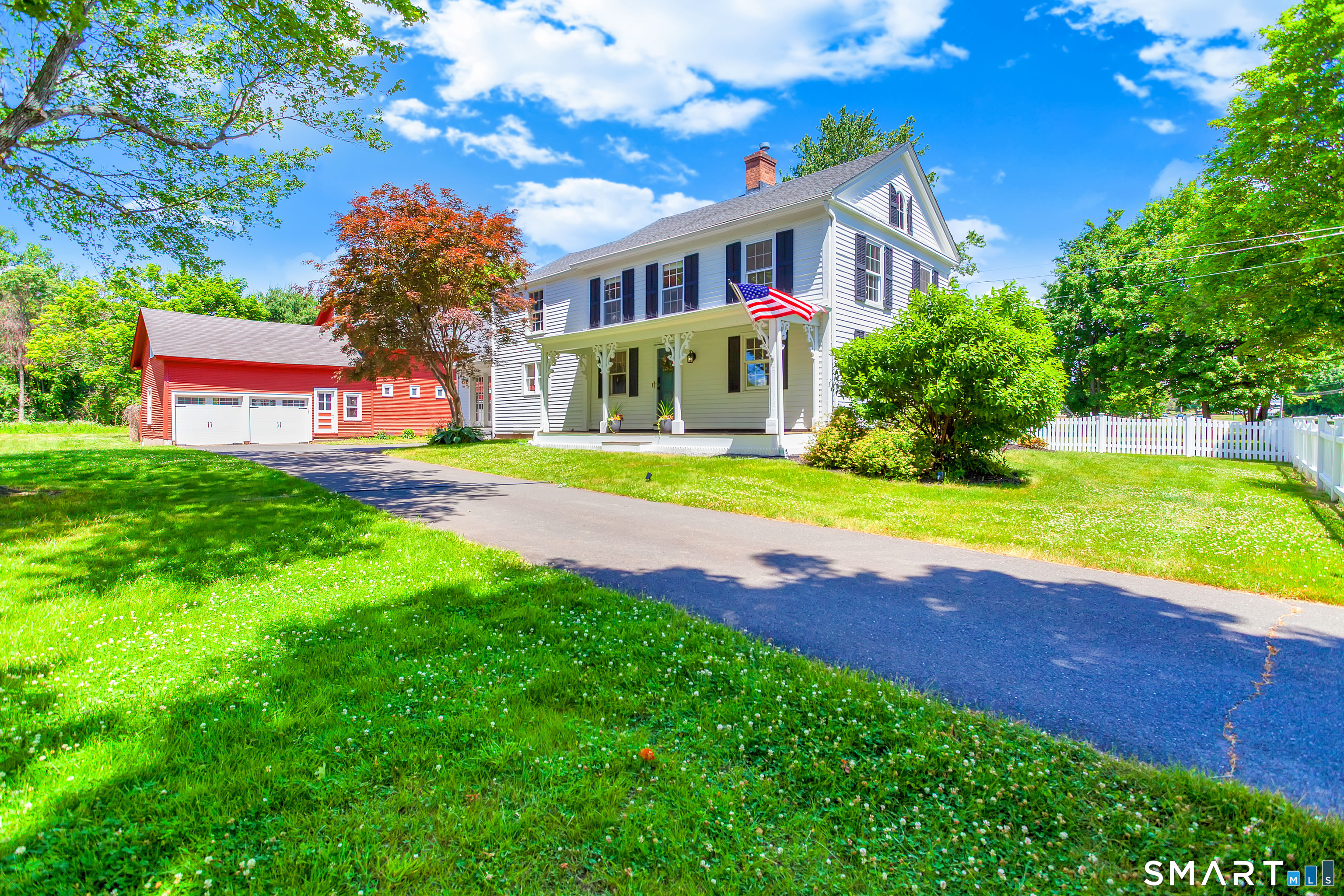 309 North Grand Street Suffield CT 06093