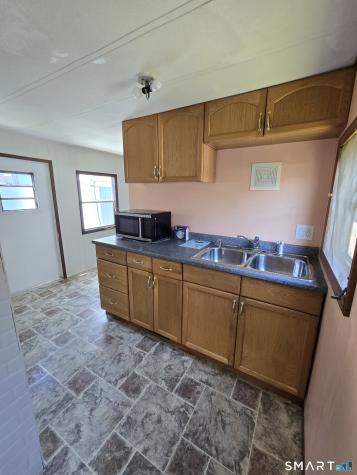 3 Sunny Acres Wallingford CT 06492