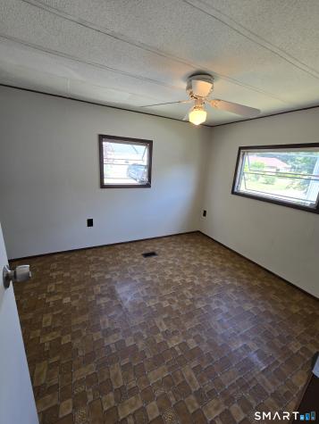 3 Sunny Acres Wallingford CT 06492