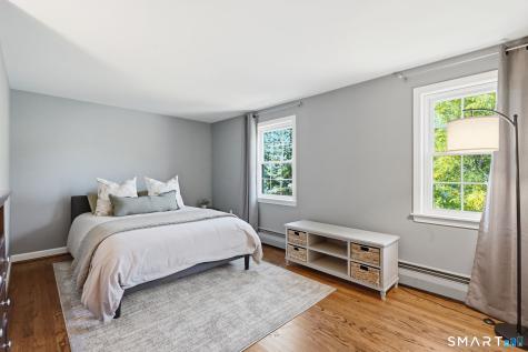 6 Cornfield Road Simsbury CT 06070