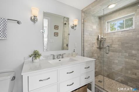 6 Cornfield Road Simsbury CT 06070