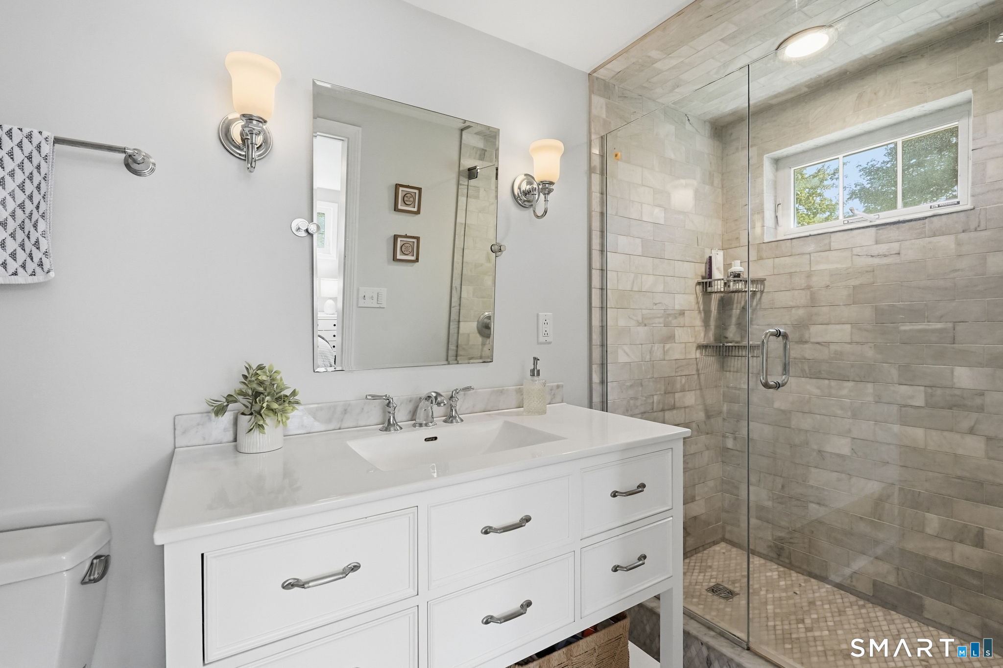 6 Cornfield Road Simsbury CT 06070