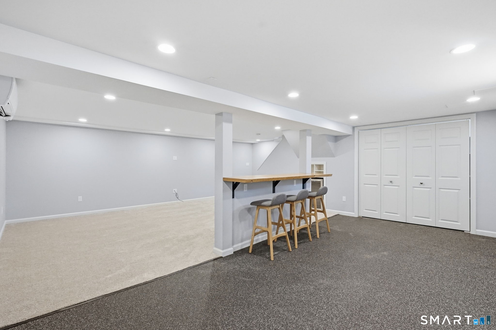 6 Cornfield Road Simsbury CT 06070