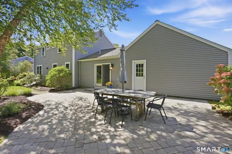 6 Cornfield Road Simsbury CT 06070
