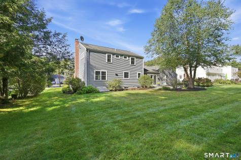 6 Cornfield Road Simsbury CT 06070