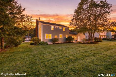 6 Cornfield Road Simsbury CT 06070