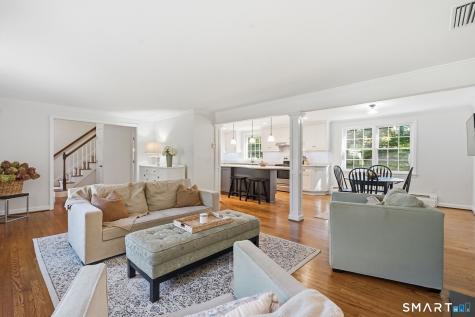 6 Cornfield Road Simsbury CT 06070