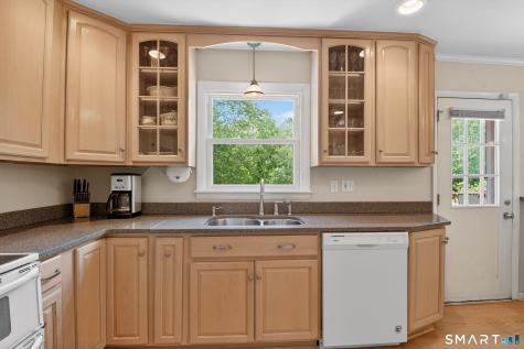 85 Grassland Road Milford CT 06461