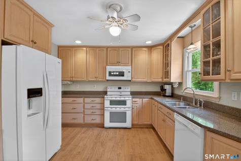 85 Grassland Road Milford CT 06461