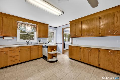 22 Westwood Drive Wethersfield CT 06109