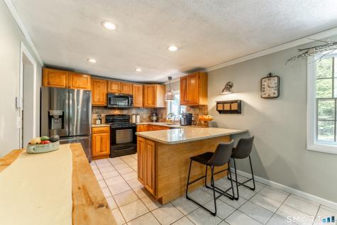 18 Doolittle Road Preston CT 06365