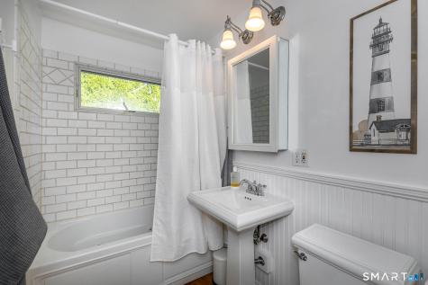 38 Lakeshore North New Fairfield CT 06812