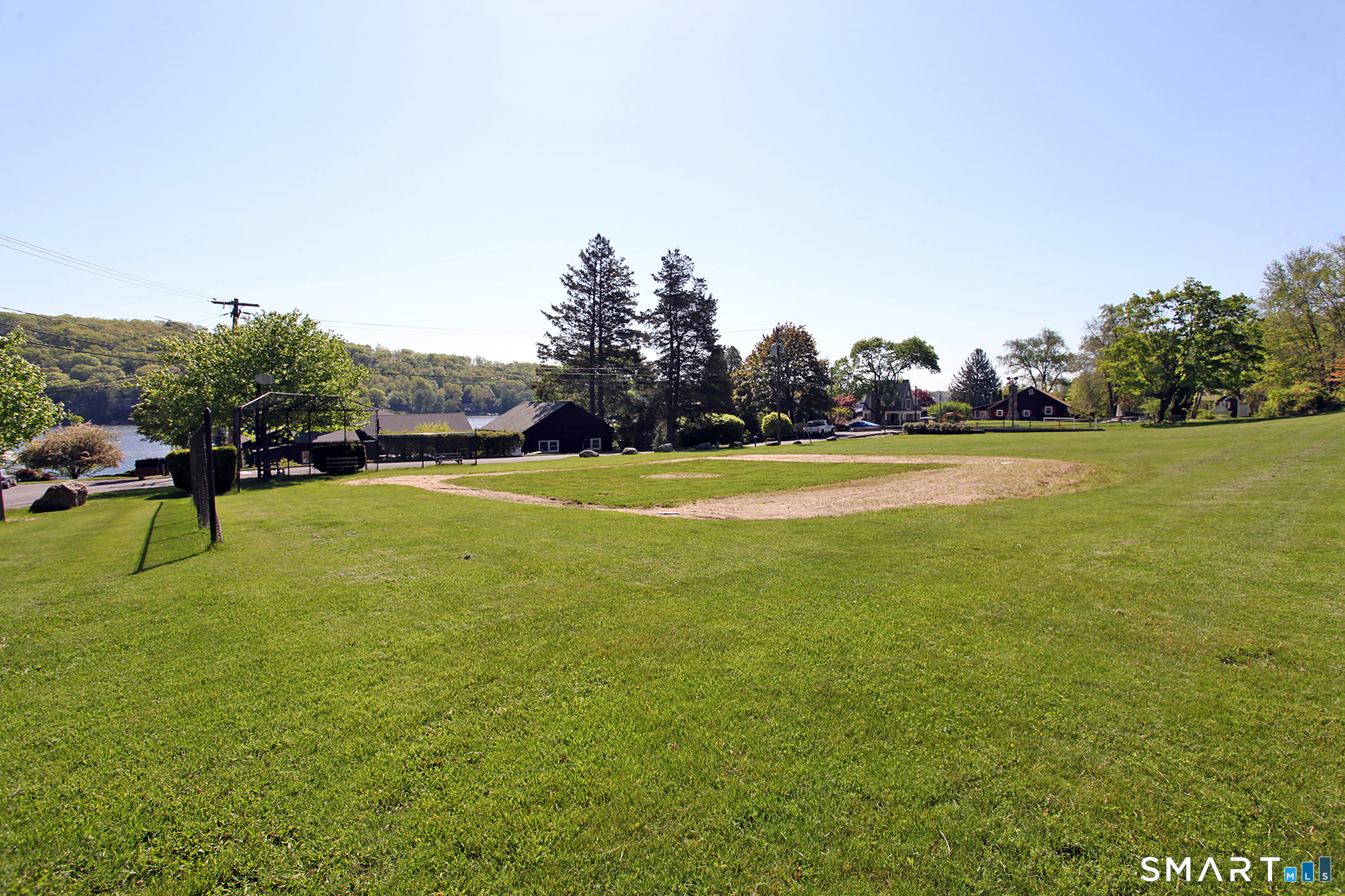 38 Lakeshore North New Fairfield CT 06812