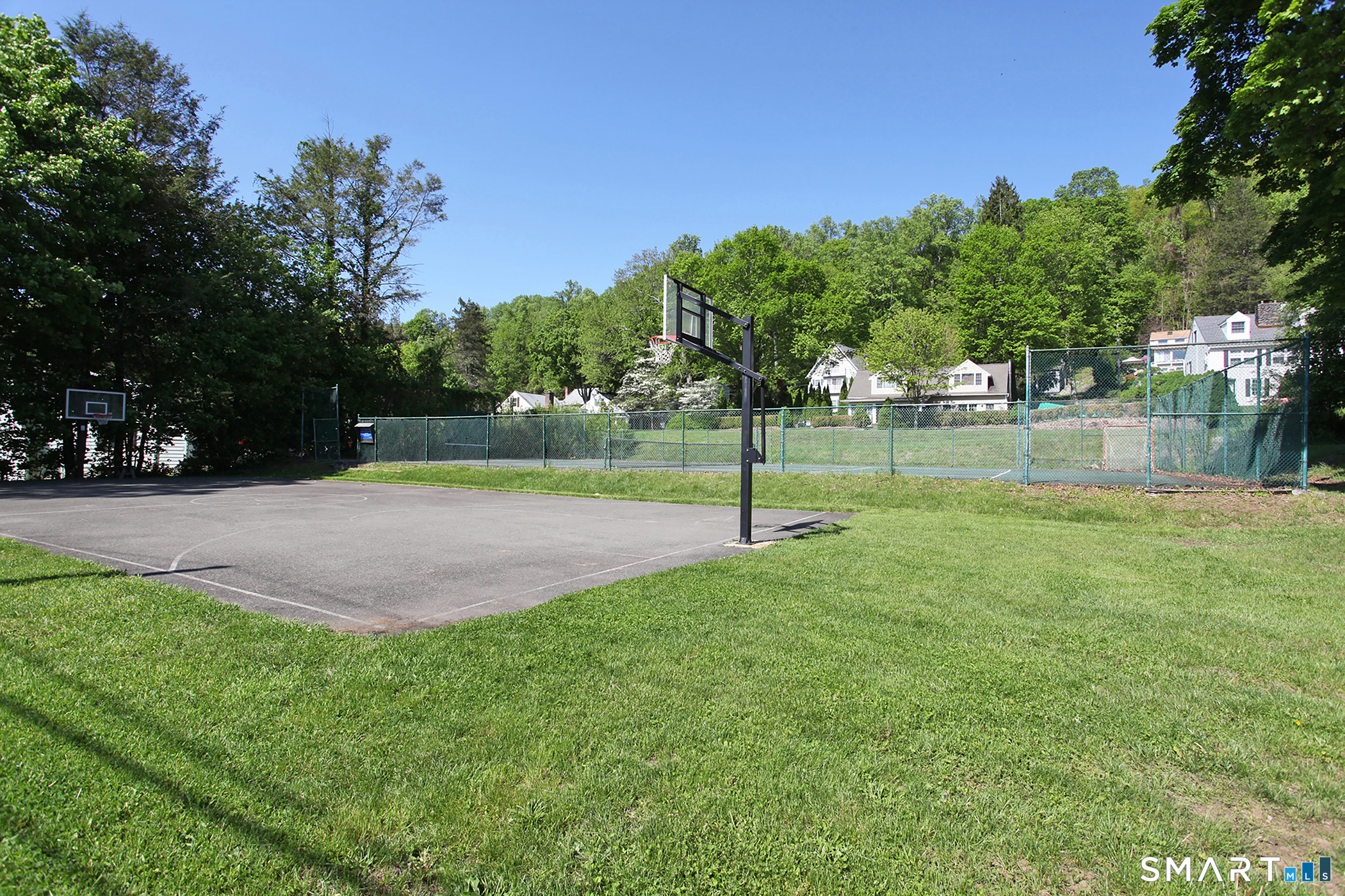 38 Lakeshore North New Fairfield CT 06812