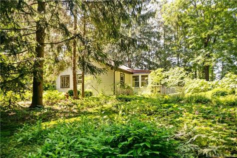60 Portland Avenue Redding CT 06896