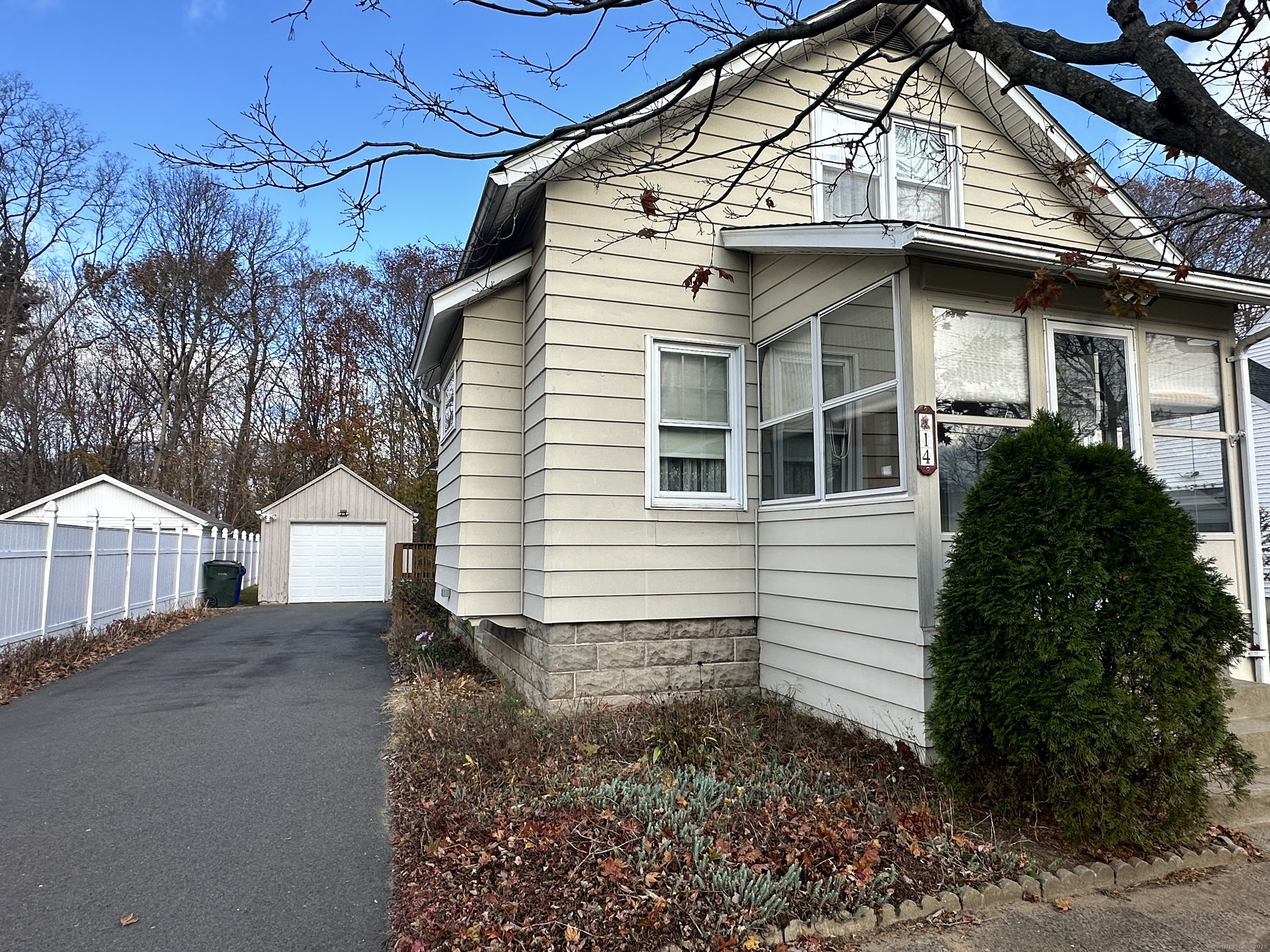 14 Seymour Road Windsor Locks CT 06096