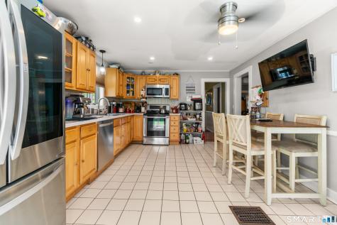 32 Union Street Seymour CT 06483
