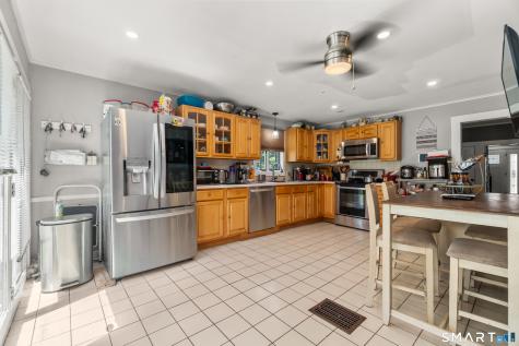 32 Union Street Seymour CT 06483