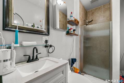 32 Union Street Seymour CT 06483