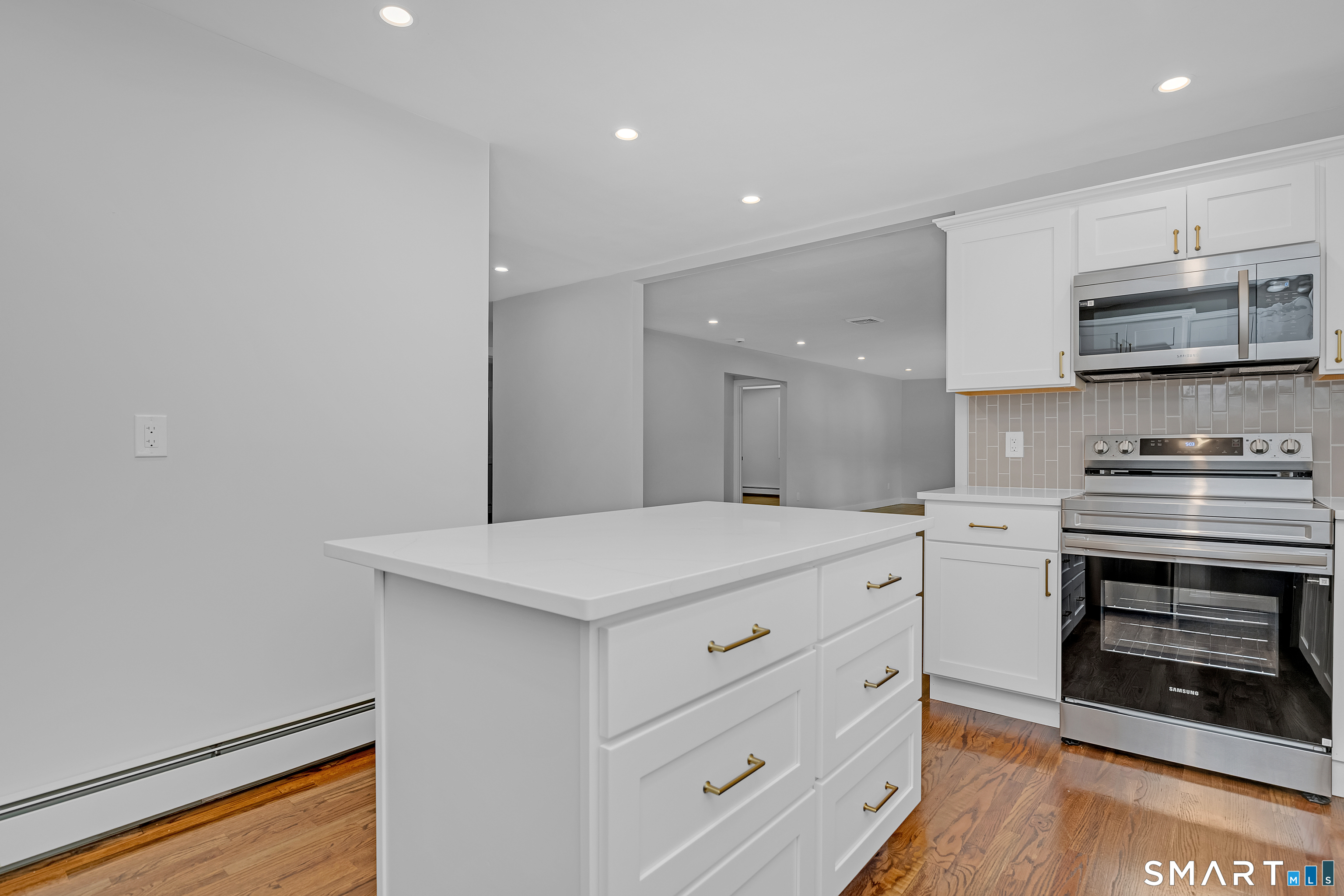 55 Cook Lane Beacon Falls CT 06403