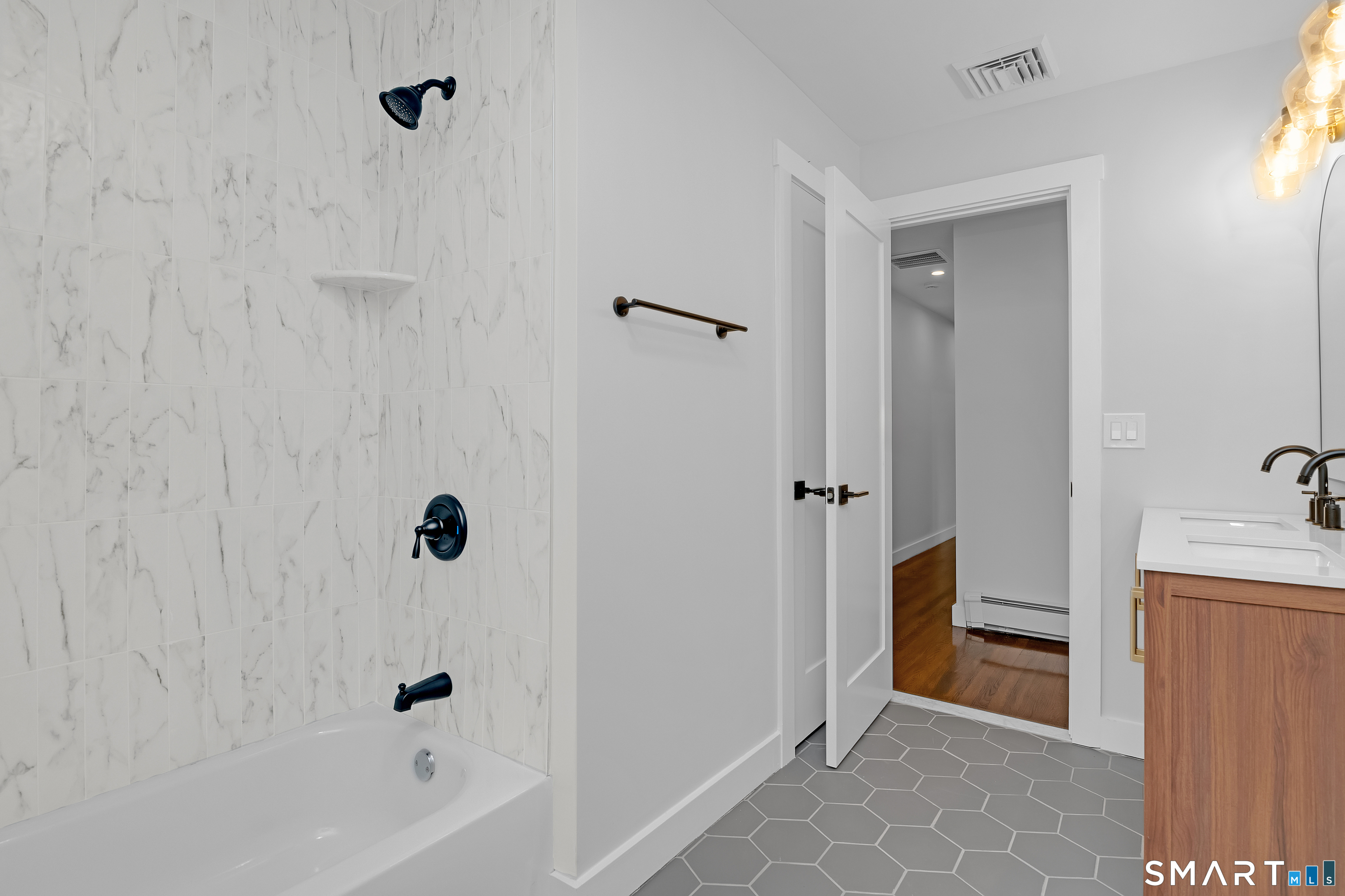 55 Cook Lane Beacon Falls CT 06403