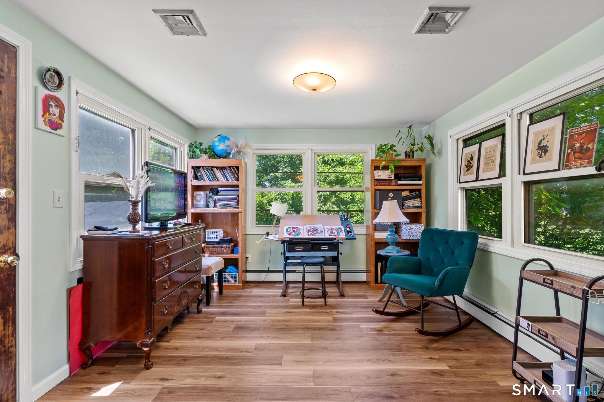 174 Mohawk Drive West Hartford CT 06117
