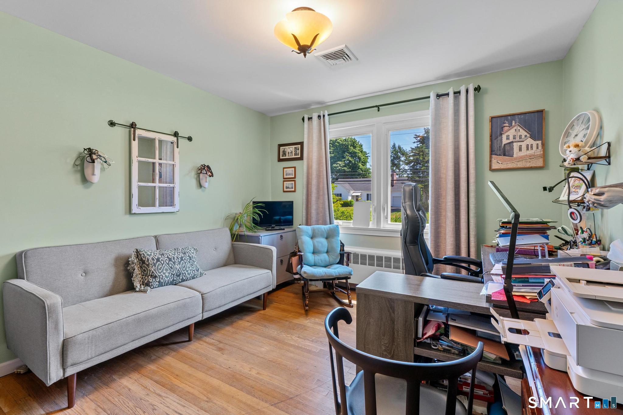 174 Mohawk Drive West Hartford CT 06117