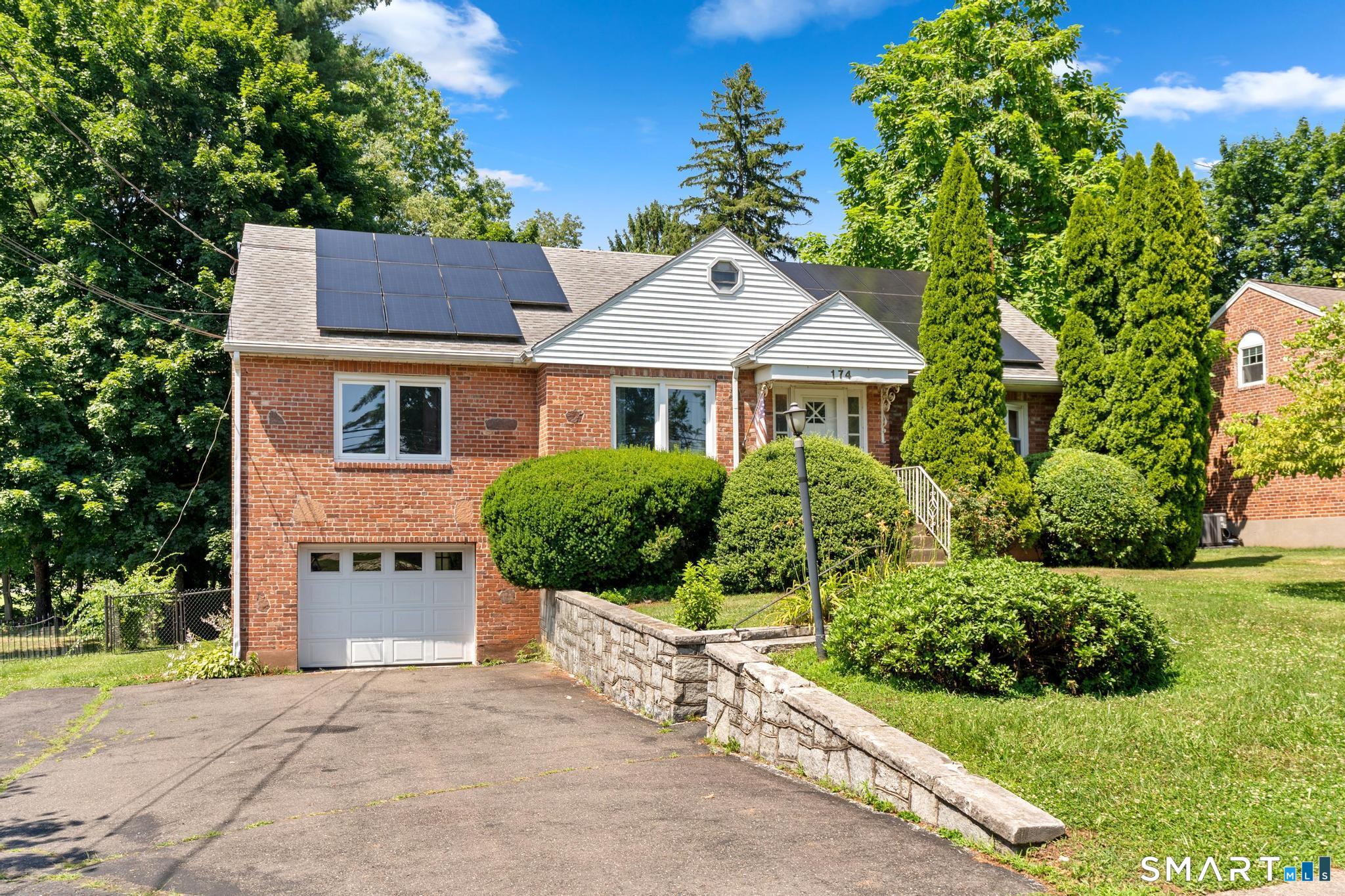 174 Mohawk Drive West Hartford CT 06117