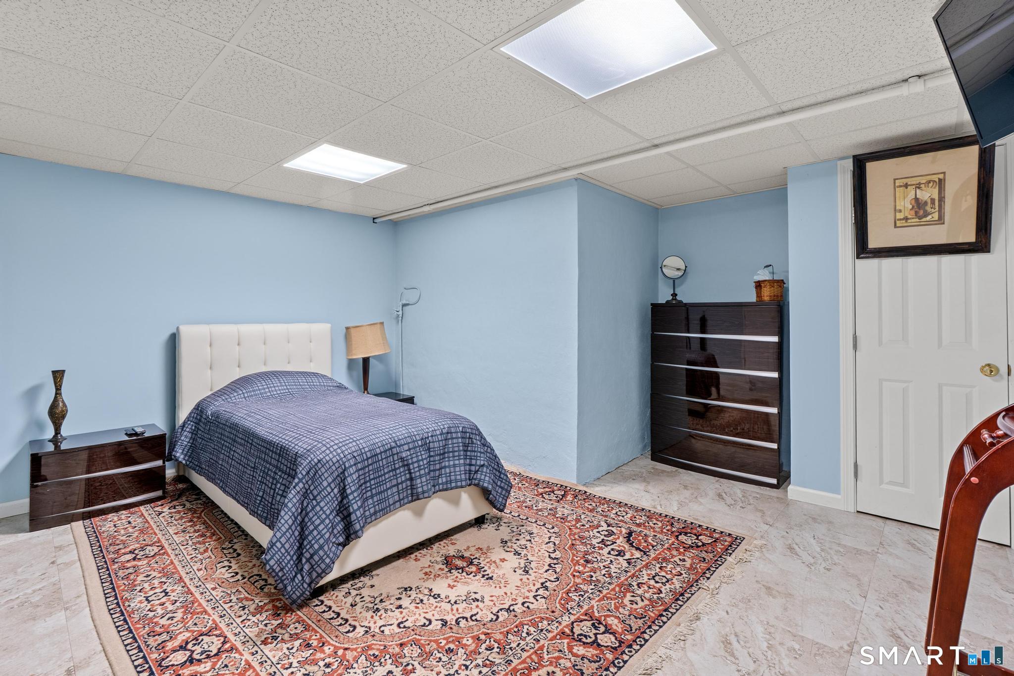 174 Mohawk Drive West Hartford CT 06117