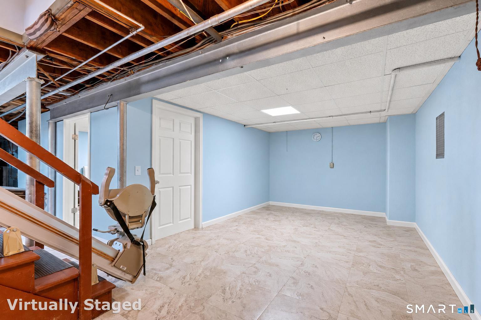 174 Mohawk Drive West Hartford CT 06117