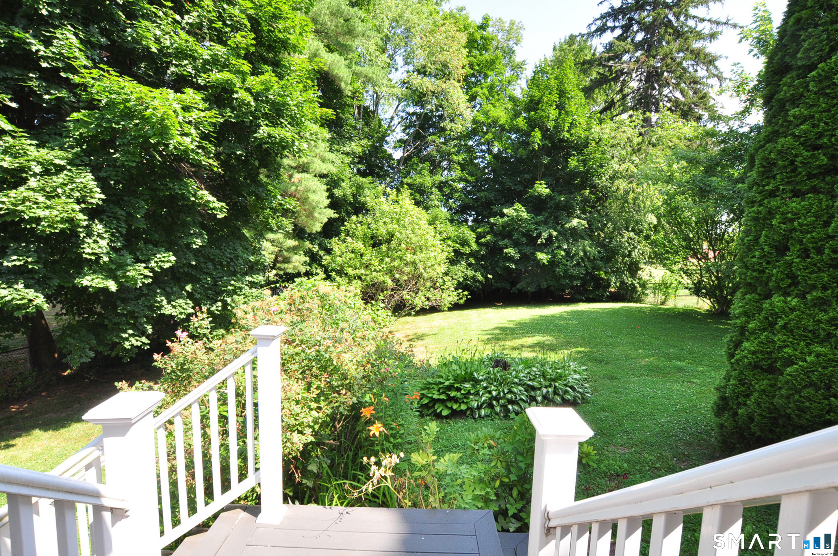 174 Mohawk Drive West Hartford CT 06117