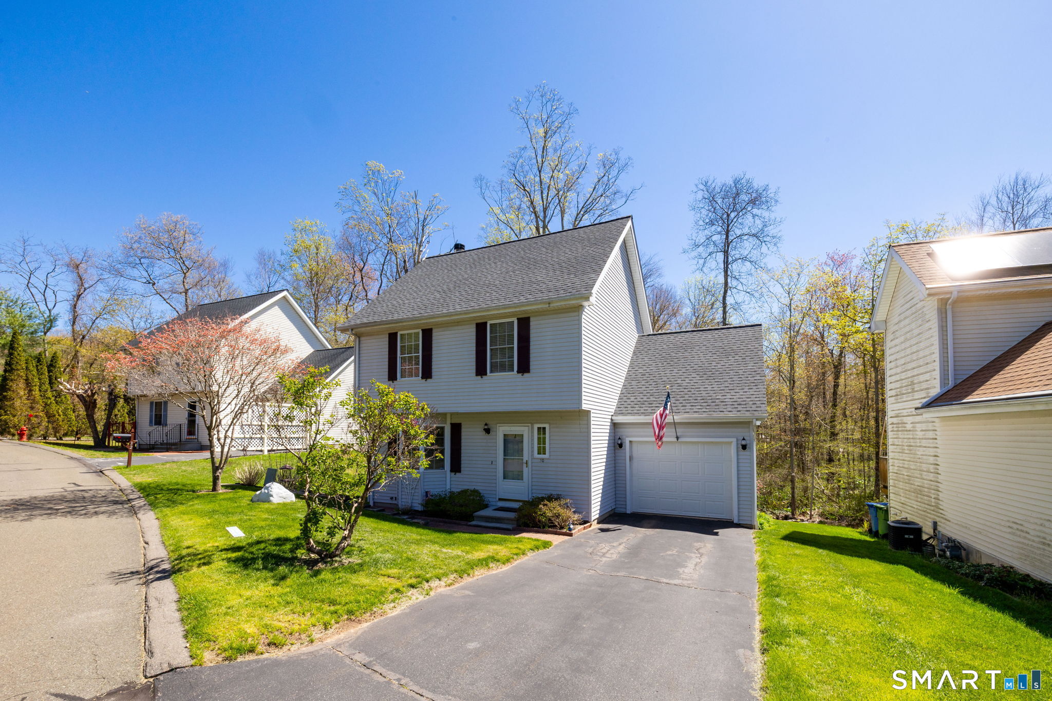 30 Spoonwood Drive Canton CT 06019