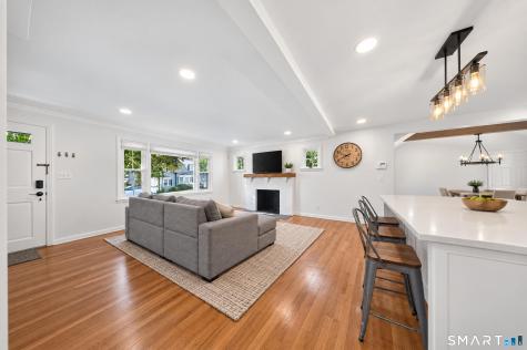 18 Maple Street Trumbull CT 06611