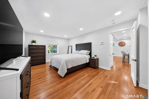 18 Maple Street Trumbull CT 06611