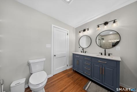 18 Maple Street Trumbull CT 06611