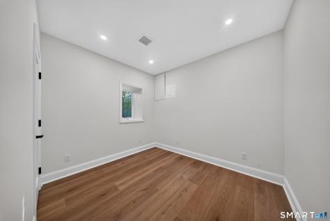 18 Maple Street Trumbull CT 06611