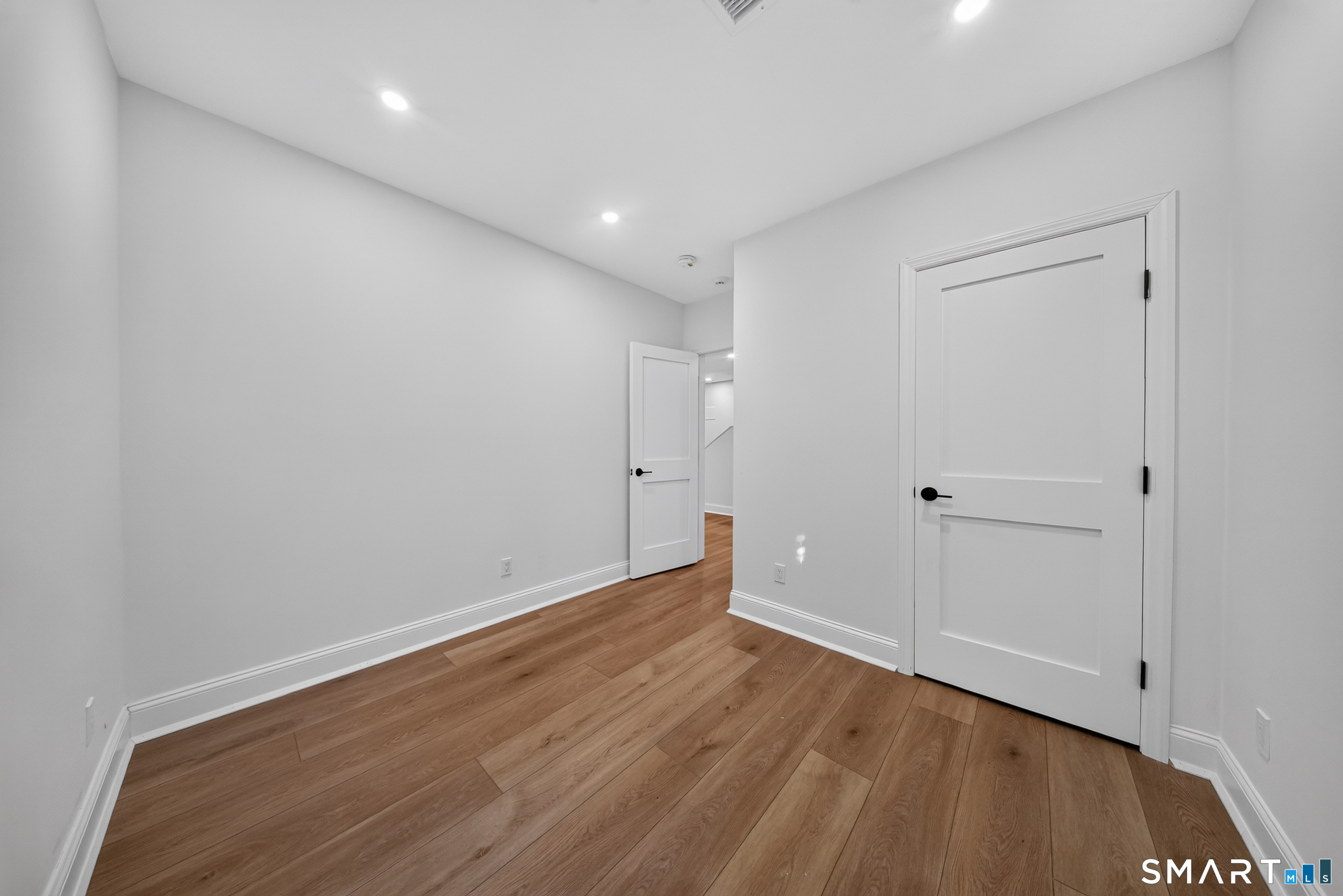 18 Maple Street Trumbull CT 06611