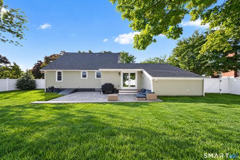 18 Maple Street Trumbull CT 06611