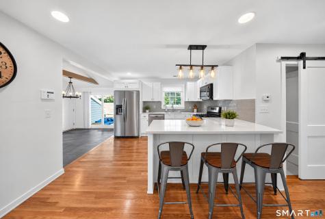 18 Maple Street Trumbull CT 06611