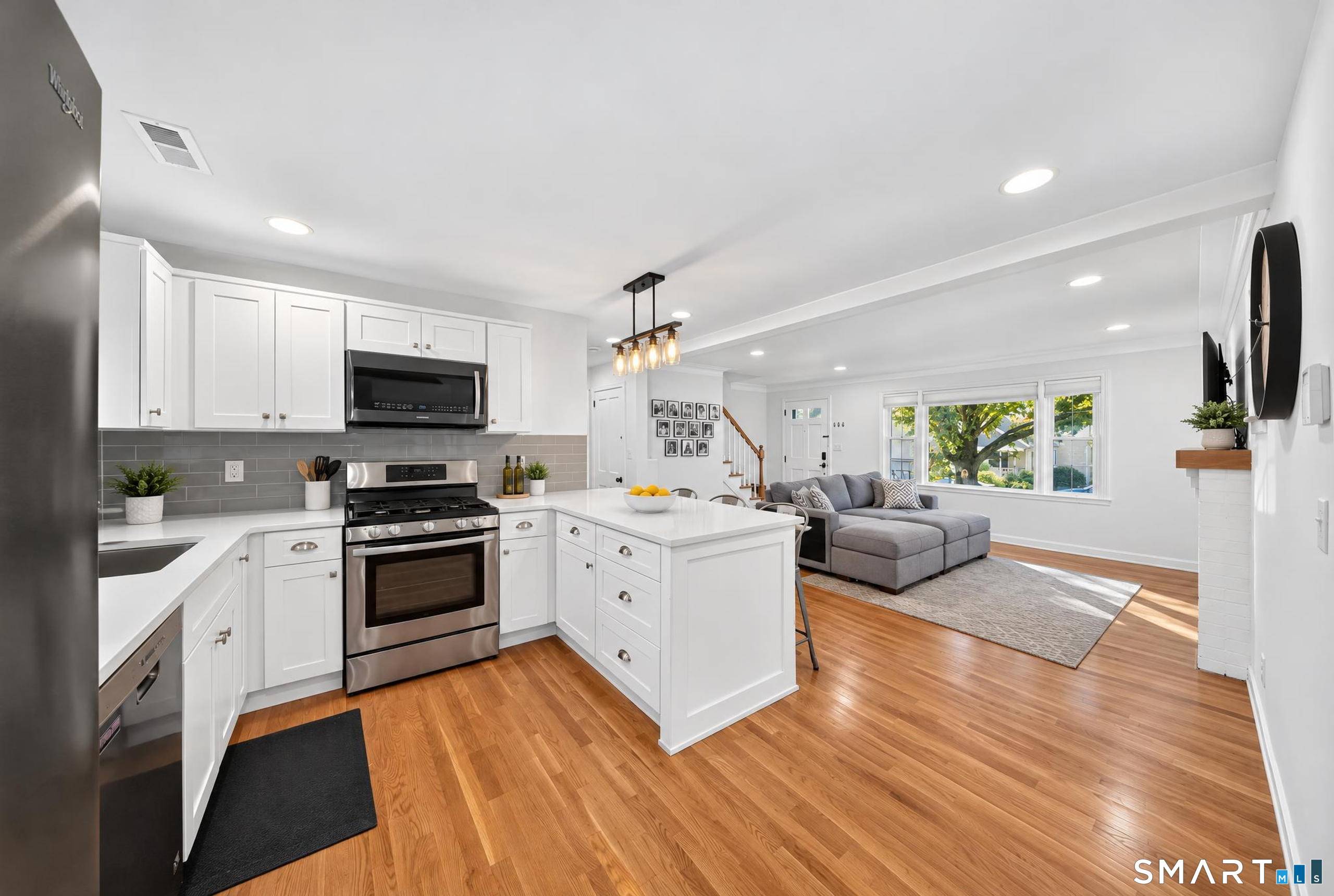 18 Maple Street Trumbull CT 06611