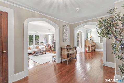 695 Forest Road West Haven CT 06516