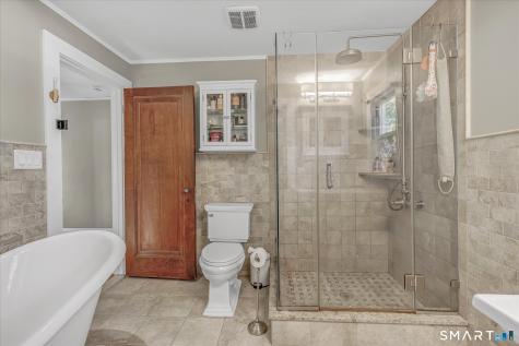 695 Forest Road West Haven CT 06516