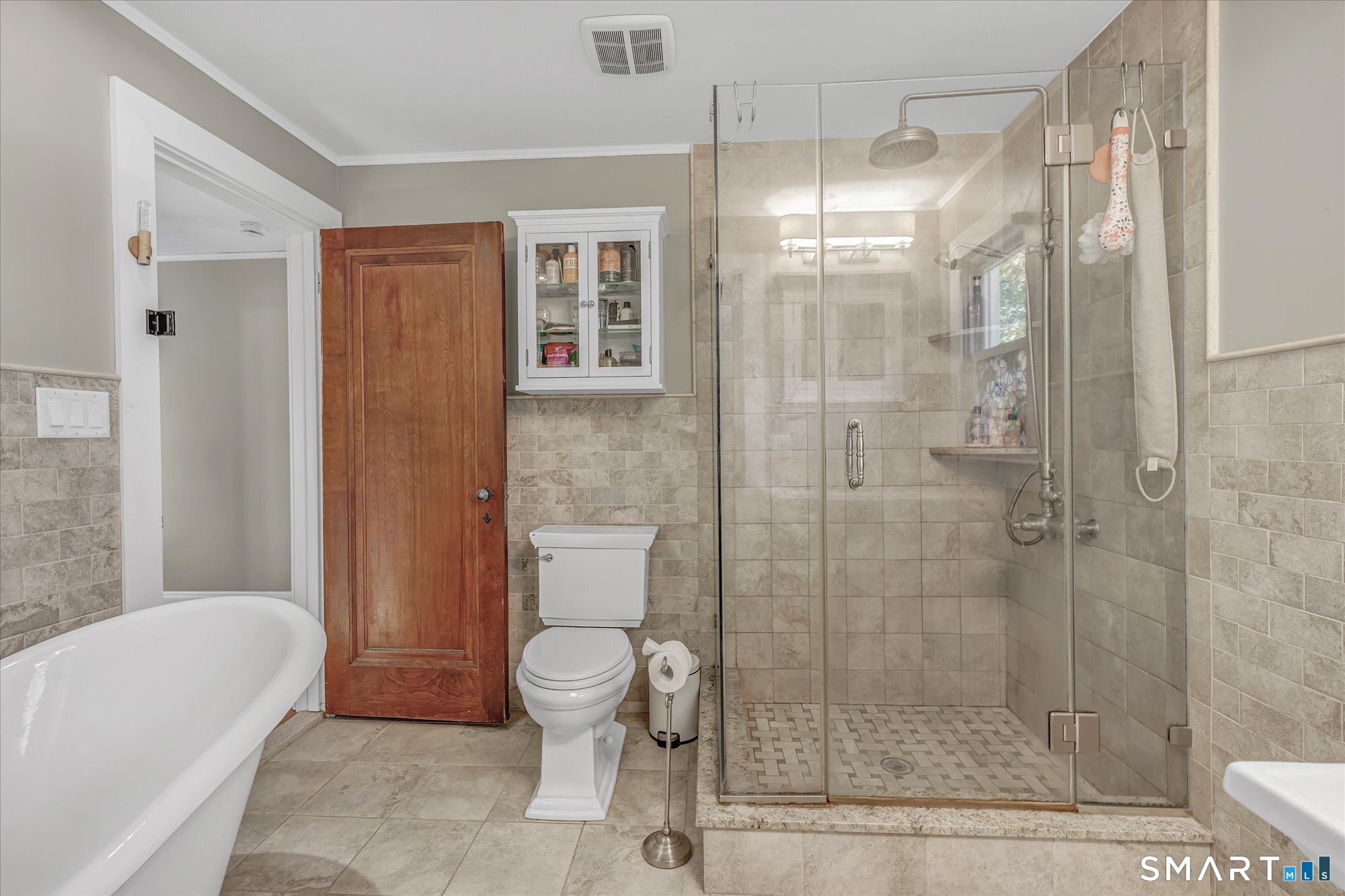 695 Forest Road West Haven CT 06516