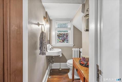 695 Forest Road West Haven CT 06516