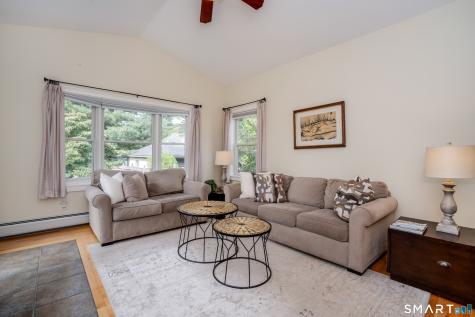 41 Griswold Drive West Hartford CT 06119