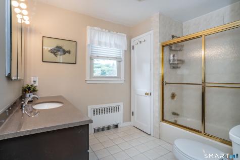 41 Griswold Drive West Hartford CT 06119