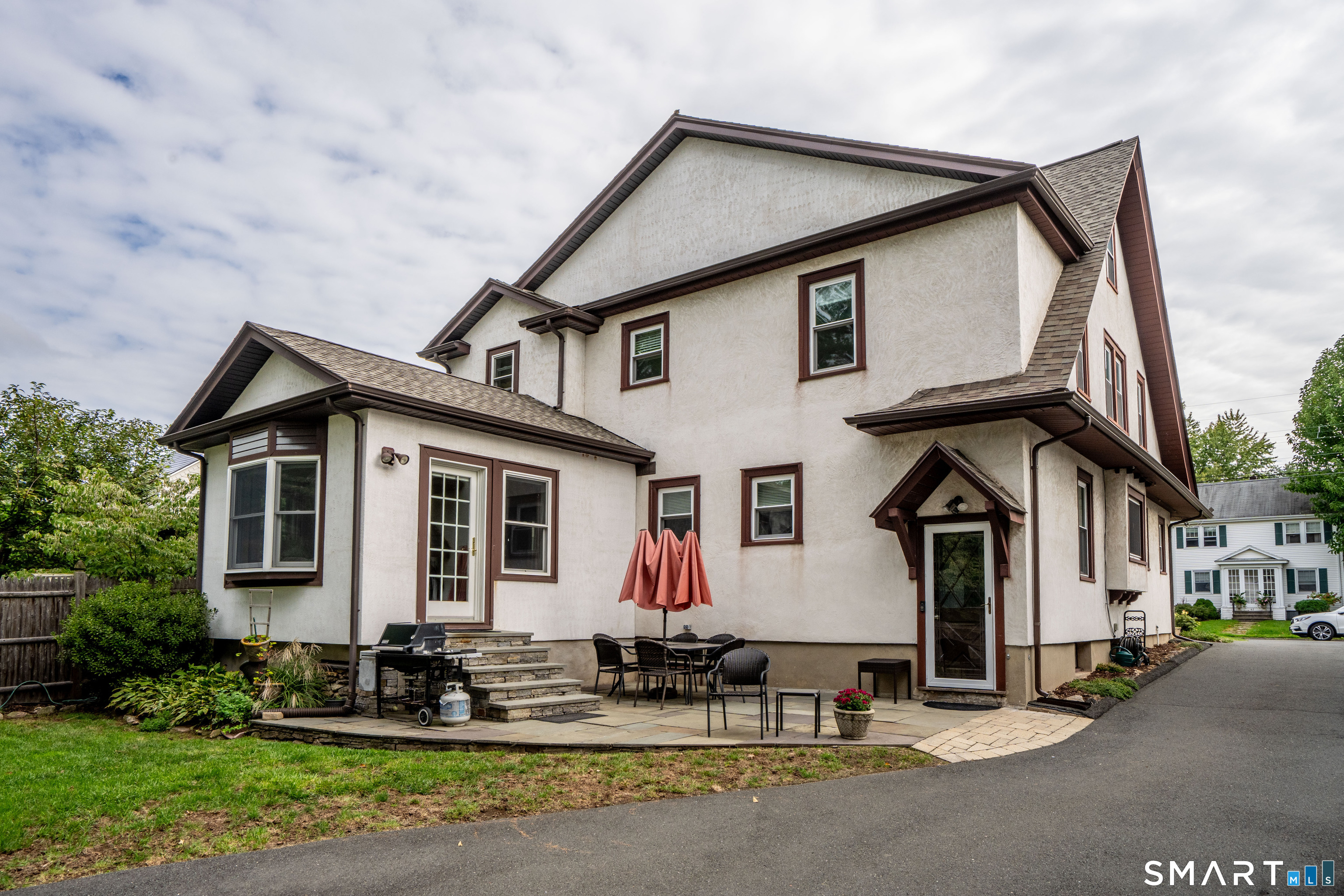41 Griswold Drive West Hartford CT 06119