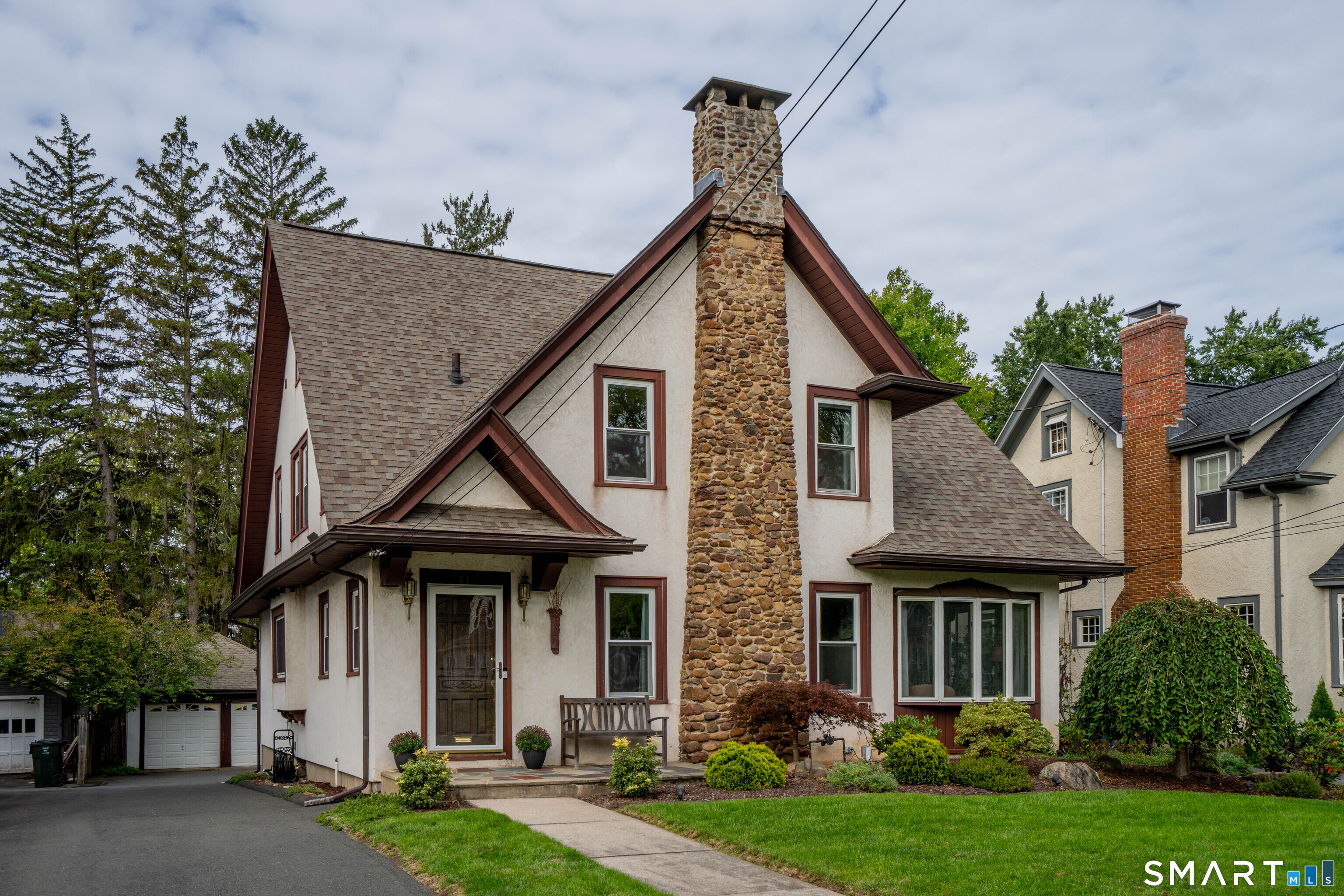 41 Griswold Drive West Hartford CT 06119